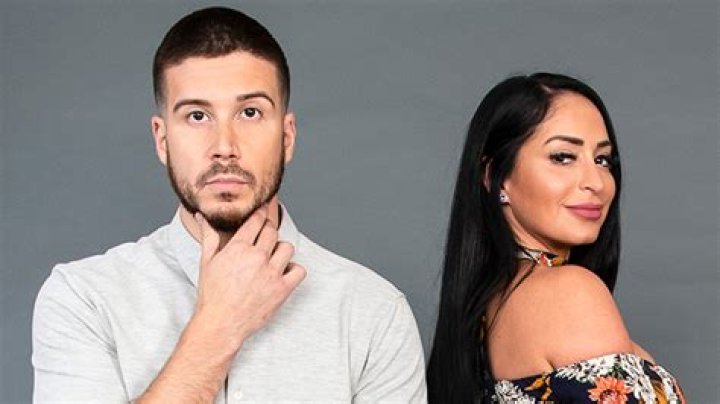 Angelina Pivarnick Angry Pauly D Spread Rumor She Hooked Up With Vinny – Hollywood Life