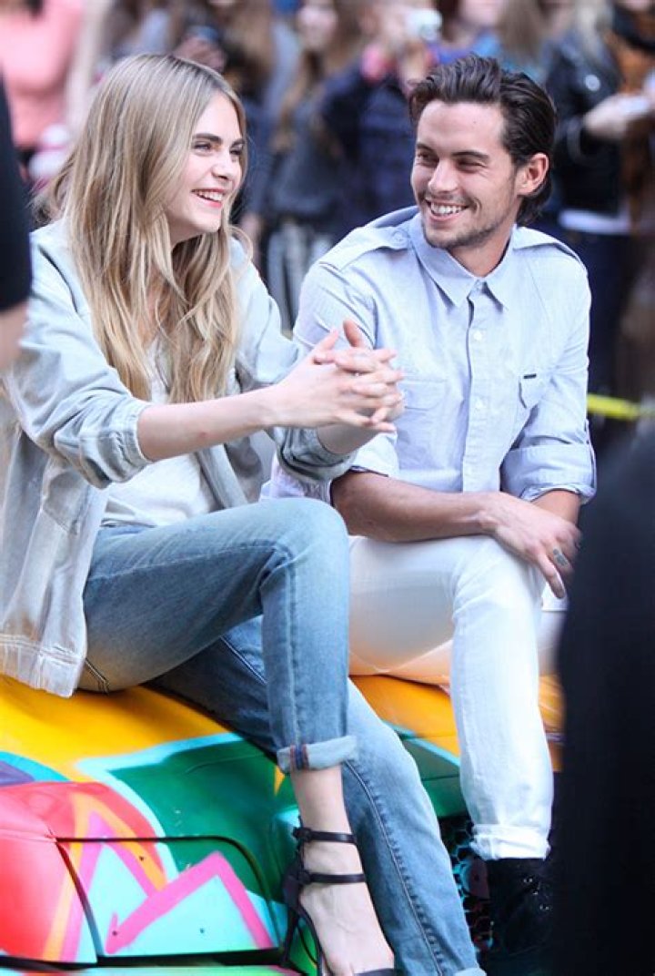 Cara Delevingne On Dylan Rieder’s Death — Mourns ‘Incredible’ Modeling Partner – Hollywood Life