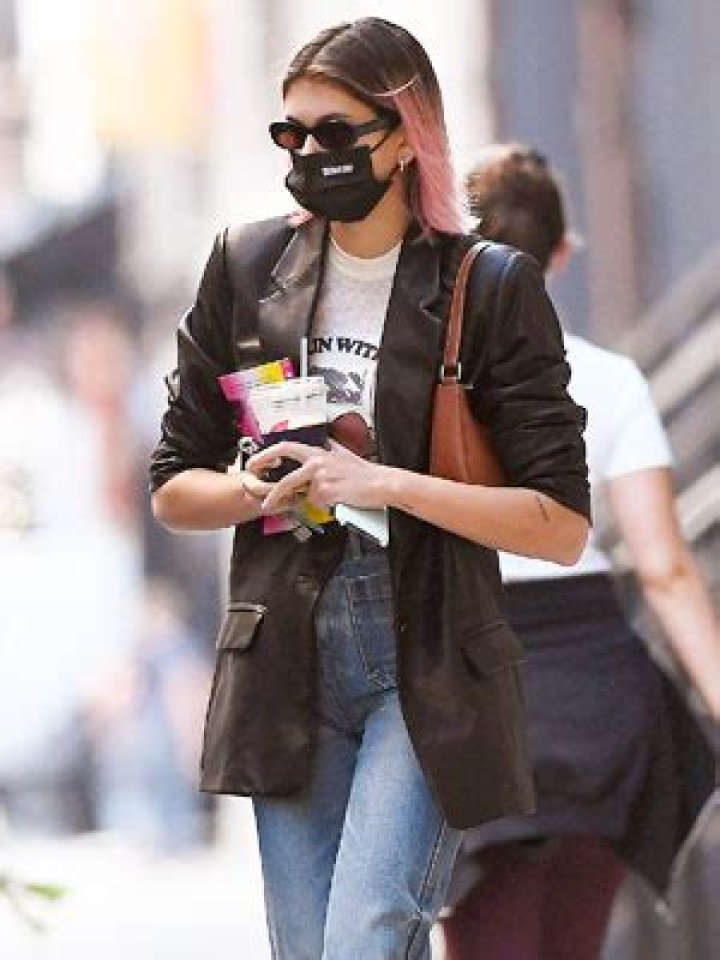 Celebs Rock Their Favorite Styles In Denim – Hollywood Life