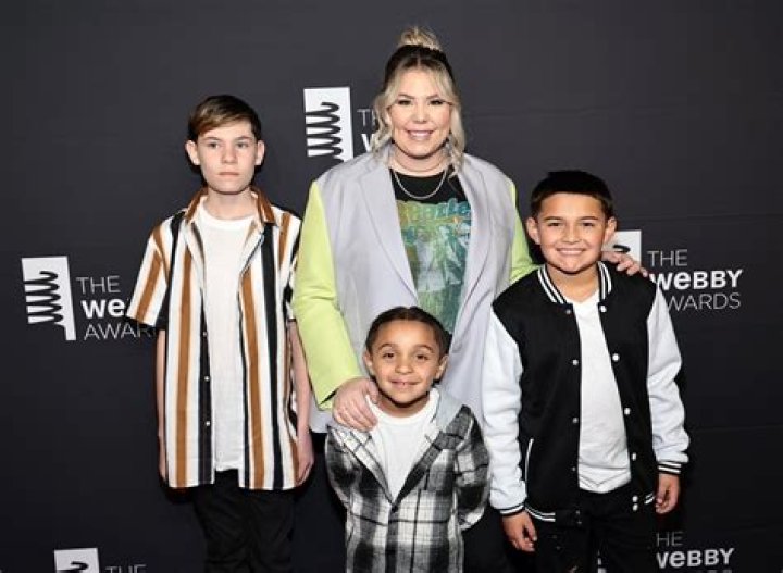 Chris Lopez Shades Kailyn Lowry As The ‘Grinch’ After She Refuses To Accept Xmas Gifts From Distant Relatives