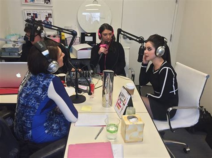 Dating Costars Isn’t An Option — Hear Interview – Hollywood Life