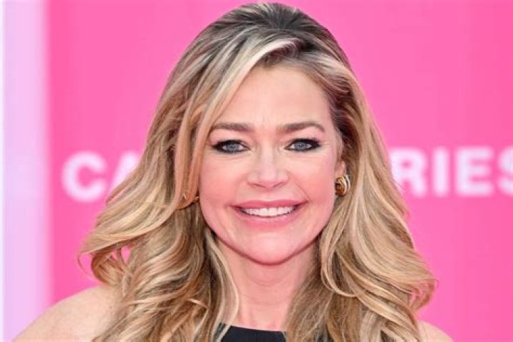 Denise Richards ‘Fought Back’ Against ‘Attacks’ On Her At Dramatic ‘RHOBH’ Reunion Taping