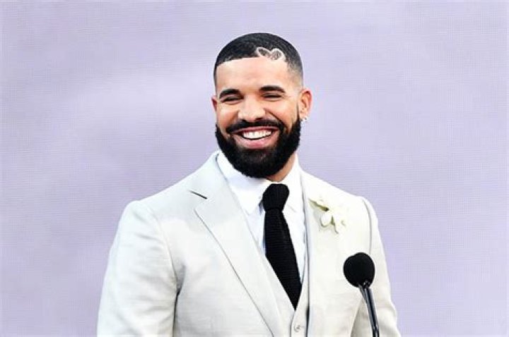 Drake Looks Ripped In Low-Rise Shorts For Shirtless Mirror Selfie