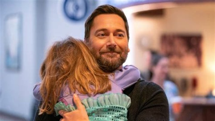 EPs On Luna’s Future & A Spinoff (Exclusive) – Hollywood Life