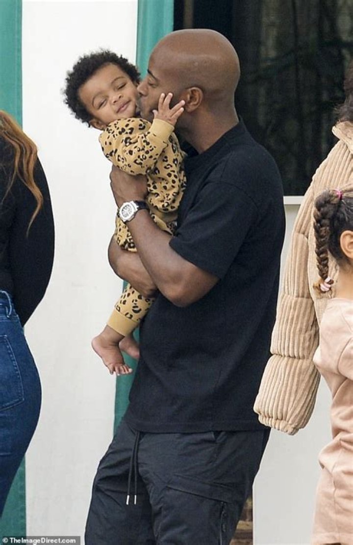 Gives Birth To 2nd Child With Tim Weatherspoon – Hollywood Life