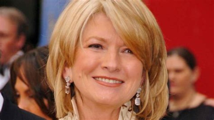 Here’s Why Martha Stewart Went To Jail, & What She’s Said About It – Hollywood Life
