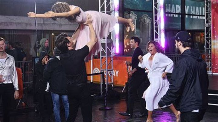 Hosts Dress As Iconic Dancers – Hollywood Life