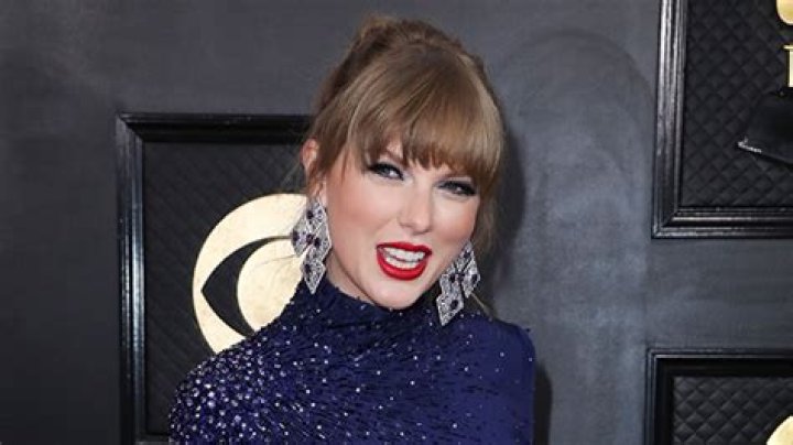 How Many Grammys Does Taylor Swift Have? Awards Rundown – Hollywood Life