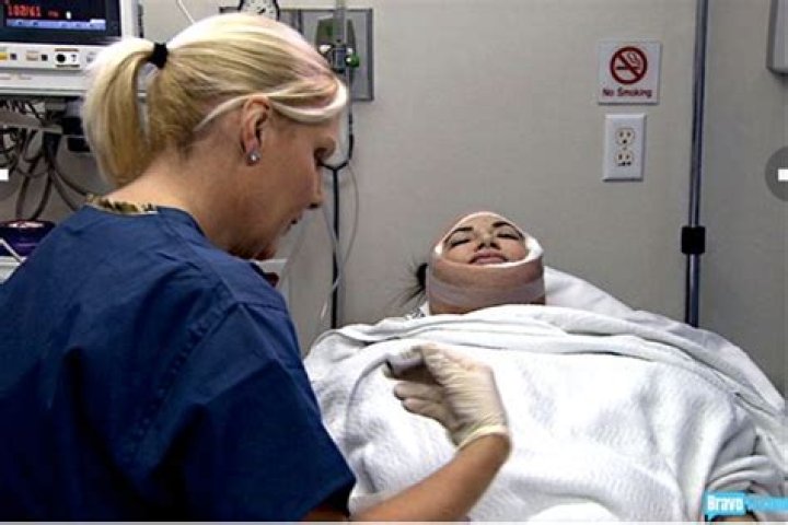 Jacqueline Laurita Gets Plastic Surgery — Tummy Tuck Time On ‘RHONJ’ – Hollywood Life