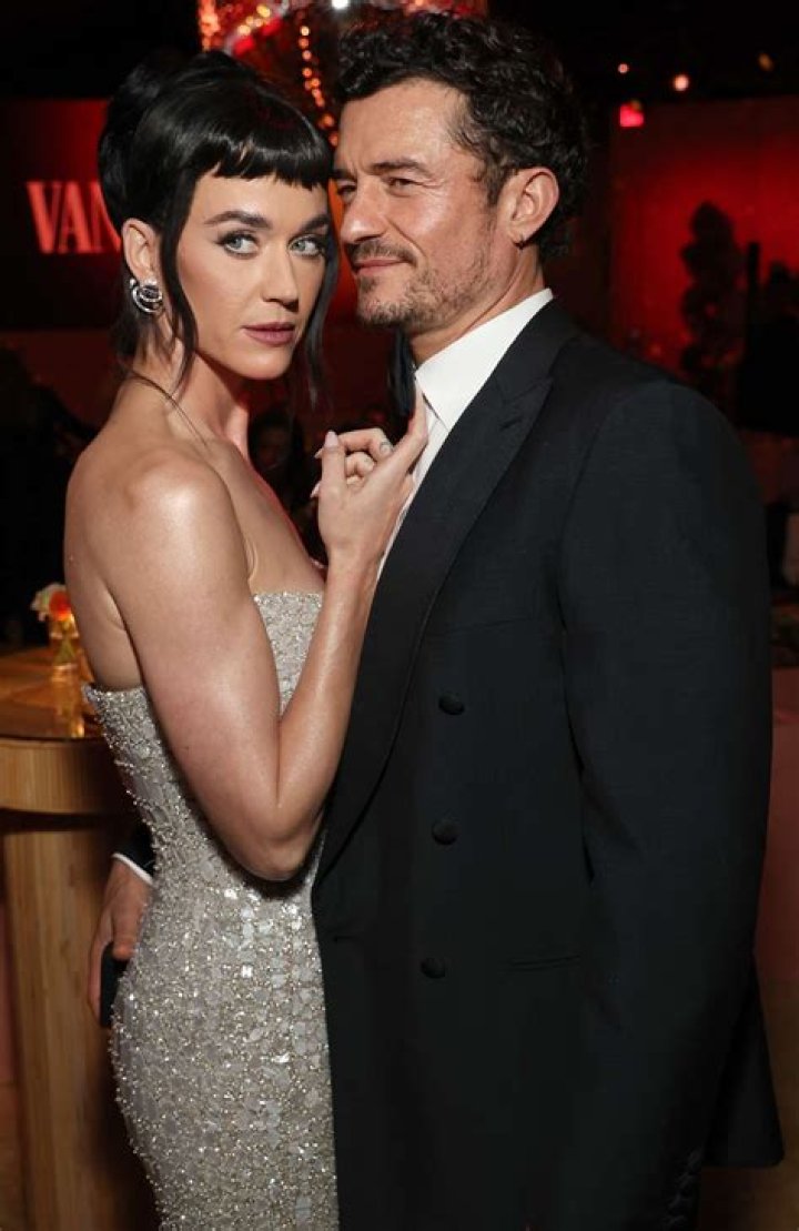 Katy Perry Grabs Orlando Bloom’s Butt As They Passionately Kiss On A Yacht In Capri — Photos