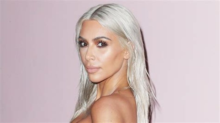 Kim Kardashian Rocks Bleached Blonde Eyebrows For New SKIMs Photos – Hollywood Life