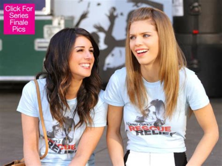 Liam & Annie Engaged, Silver Has Cancer — Series Finale Recap – Hollywood Life