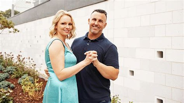 Lindsey & Mark Divorce – Hollywood Life