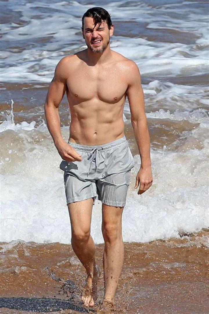Matt Bomer Flaunts Sexy, Chiseled Abs At The Beach — See Pics