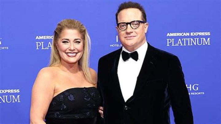 Meet Jeanne Moore & His Ex-Wife – Hollywood Life