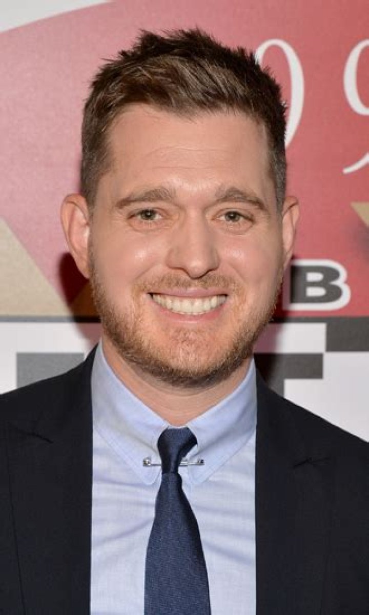 Michael Buble Bio – Hollywood Life