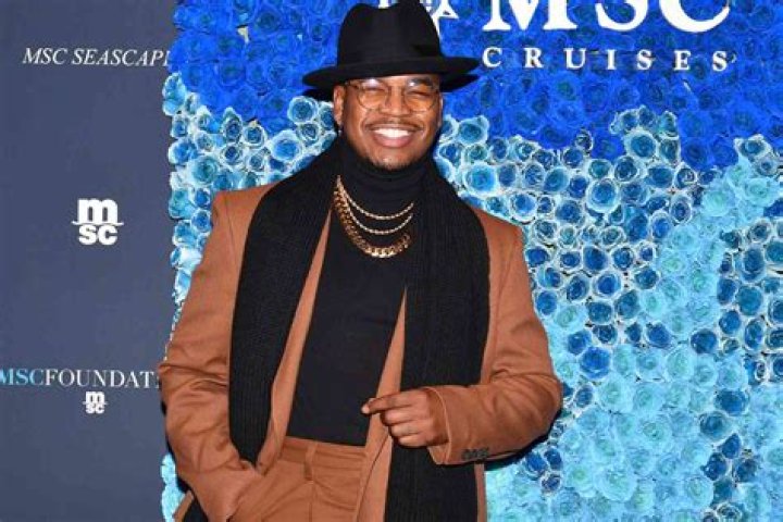 Ne-Yo Celebrity Profile – Hollywood Life