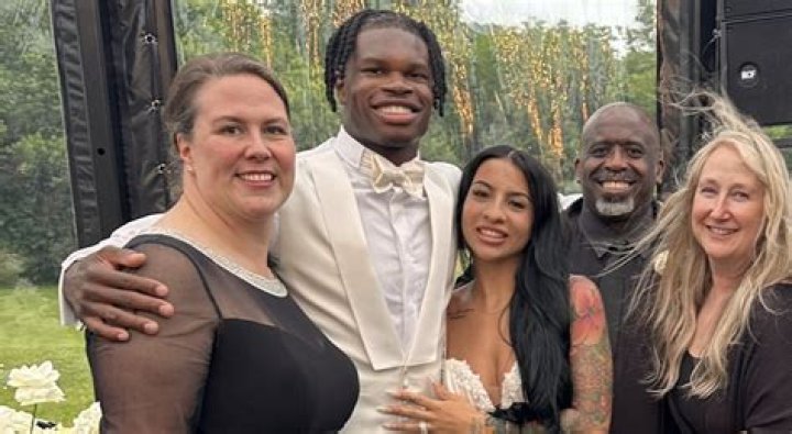 OH No! George Lopez & His Wife File For Divorce After 17 Years Of Marriage! – Hollywood Life