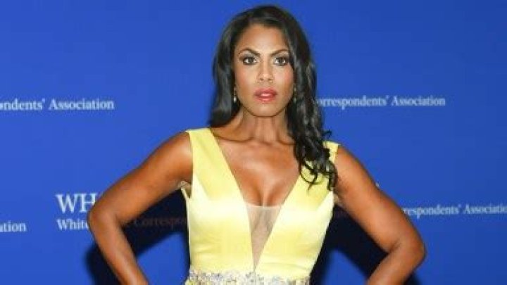 Omarosa’s Wardrobe Malfunction On ‘Celebrity Big Brother’ — Watch  – Hollywood Life