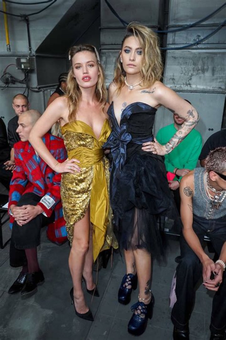 Paris Jackson & Georgia May Jagger, Daughters Of Music Legends, Bond Fashion Week — Photos