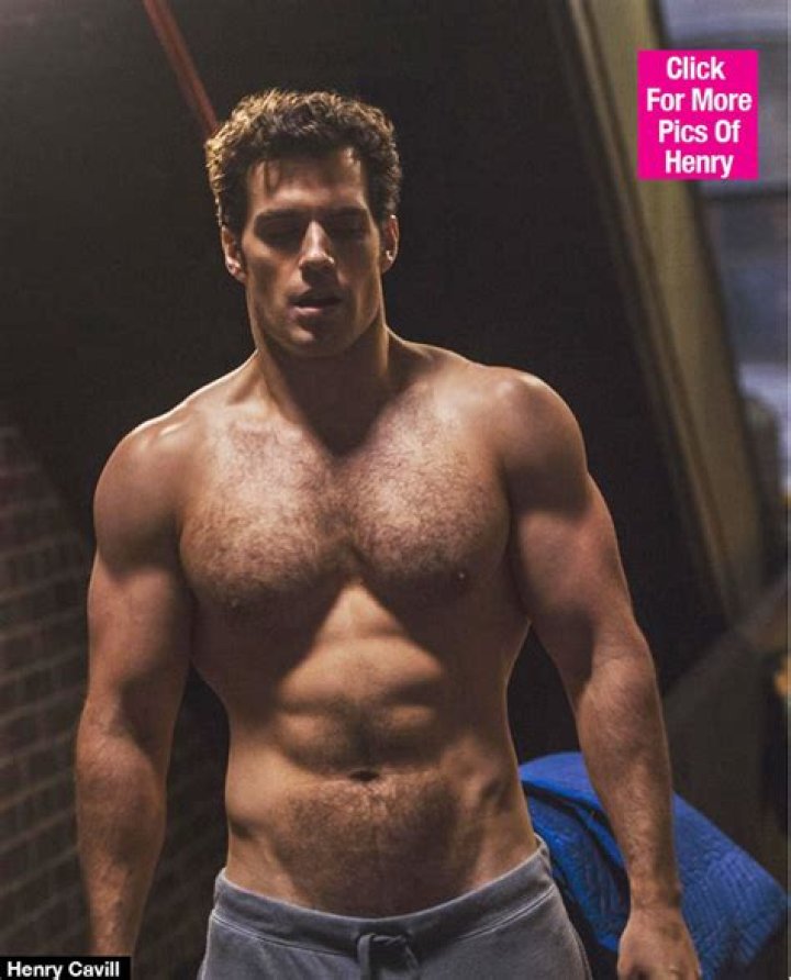[PIC] Henry Cavill Shirtless & Flashing Rock-Hard Abs & Muscles — Instagram – Hollywood Life