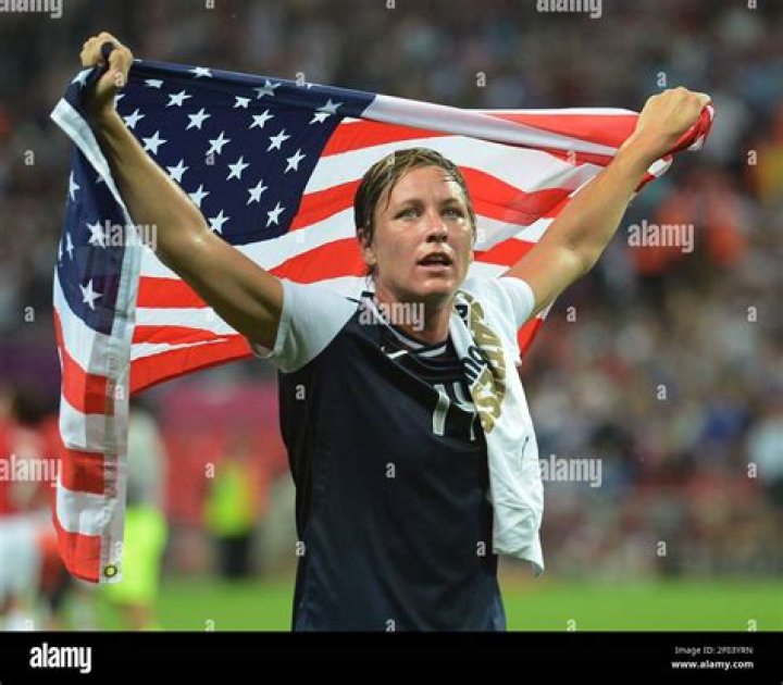 [PICS] Abby Wambach — Photos of the United States Soccer Player – Hollywood Life