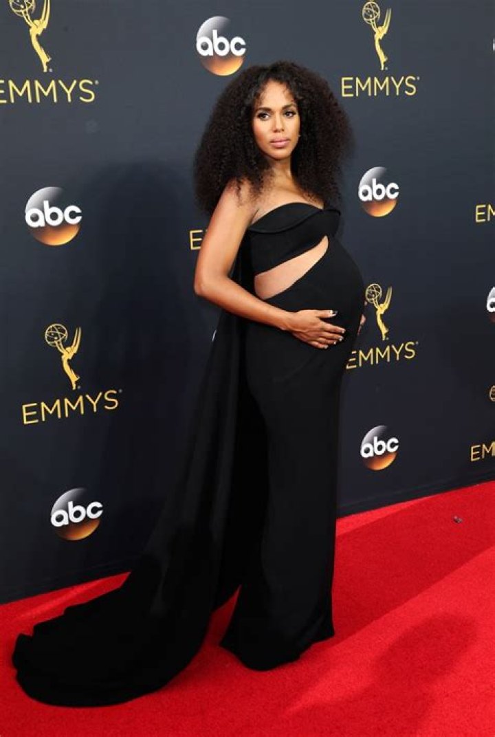 Pregnant Stars’ Red Carpet Looks In 3rd Trimester — Pics