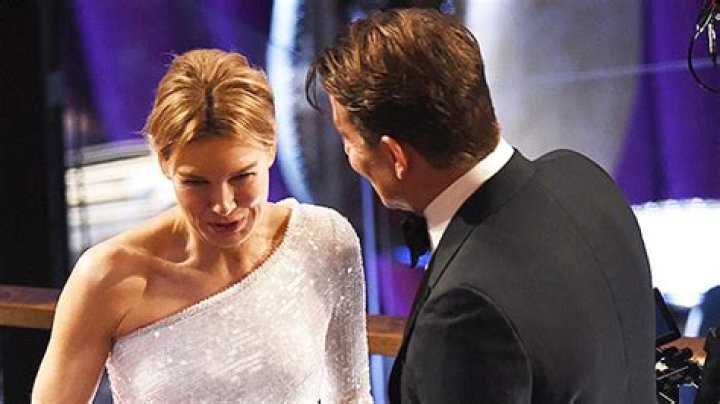 Renee Zellweger & Bradley Cooper Reunite At Oscars 9 Years After Split – Hollywood Life