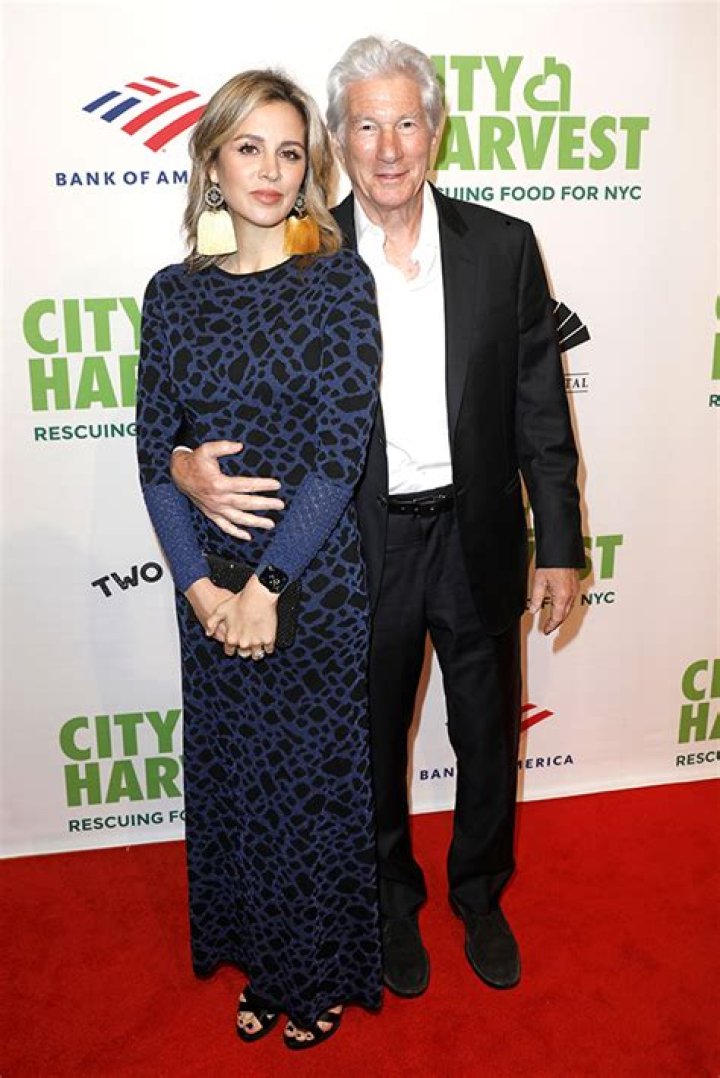 Richard Gere & Alejandra Silva Enjoy Red Carpet Date Night In NYC – Hollywood Life