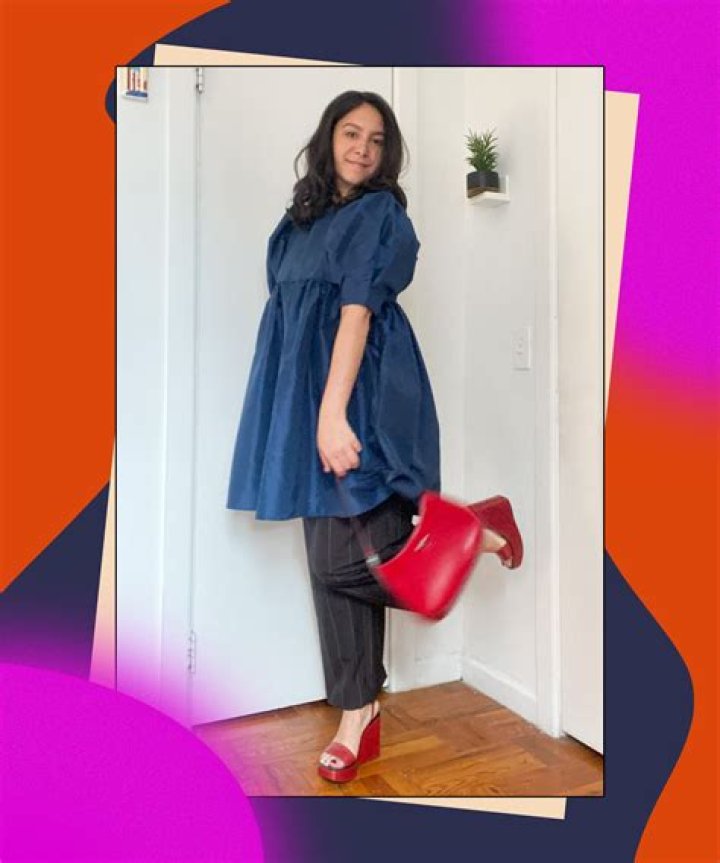 Rihanna Wears Purple Dress Over Jeans & Tshirt: Pic – Hollywood Life