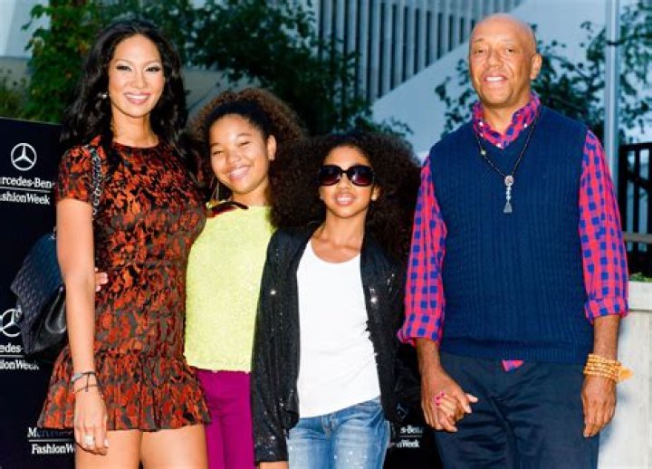 Russell Simmons Apologizes For ‘Being Frustrated & Yelling’ Amid Feud With Kimora & Daughters