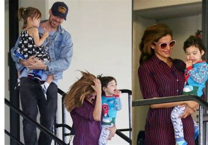 Ryan Gosling Talks Eva Mendes Relationship & Kids – Hollywood Life