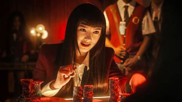 Sings About ‘Fu**ing’ RiRi In New Song – Hollywood Life