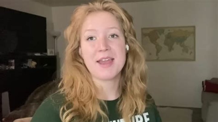 ‘Sister Wives’ Gwendlyn Brown Doesn’t See Robyn’s Kids: Details – Hollywood Life