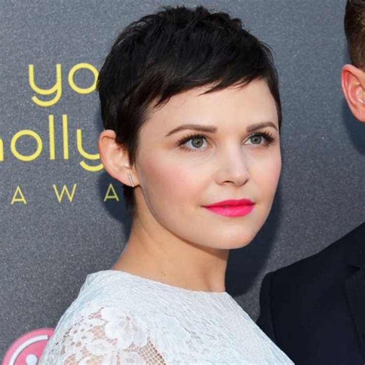 Snow White Remembers Emma — Season 2 Spoilers – Hollywood Life