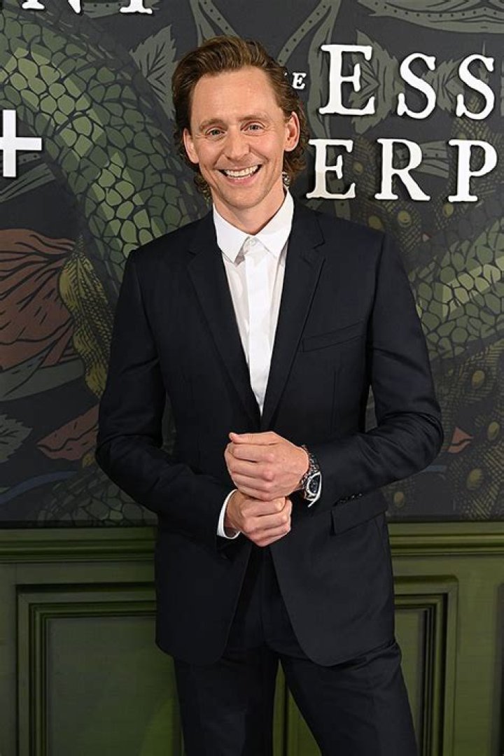 Tom Hiddleston Was Ring Shopping Before Breakup – Hollywood Life