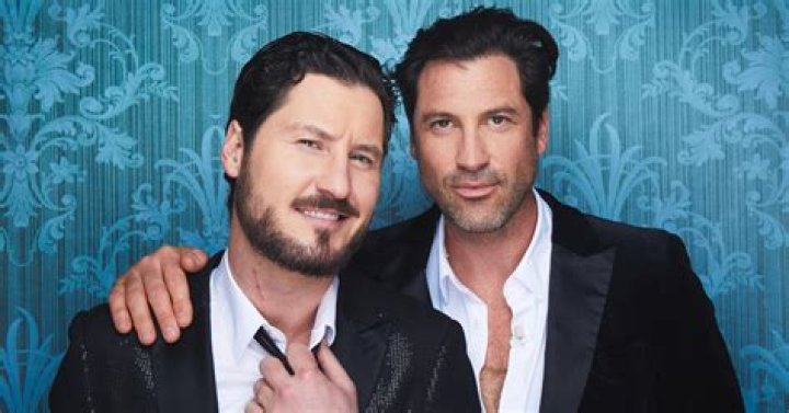 Val Chmerkovskiy Says Brother Maksim Is In A Bomb Shelter In Ukraine – Hollywood Life