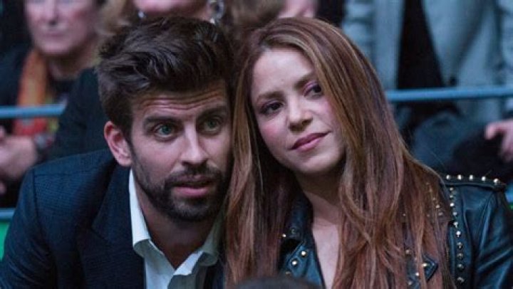 Who Is Gerard Pique? 5 Facts About Pro Athlete & Shakira’s Longtime BF – Hollywood Life