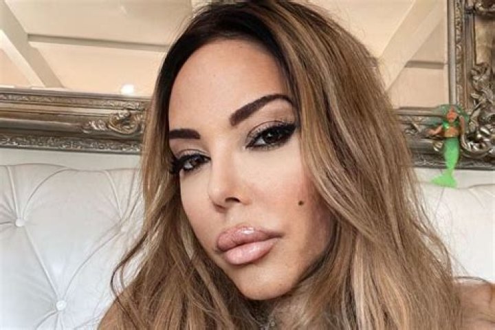 YouTube Star Dies At Hospital After Medical Emergency – Hollywood Life